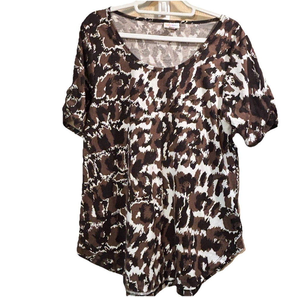 LuLaRoe Morgan Flare Brown Shirt Tee Top Cheetah Animal Print Stretch Small